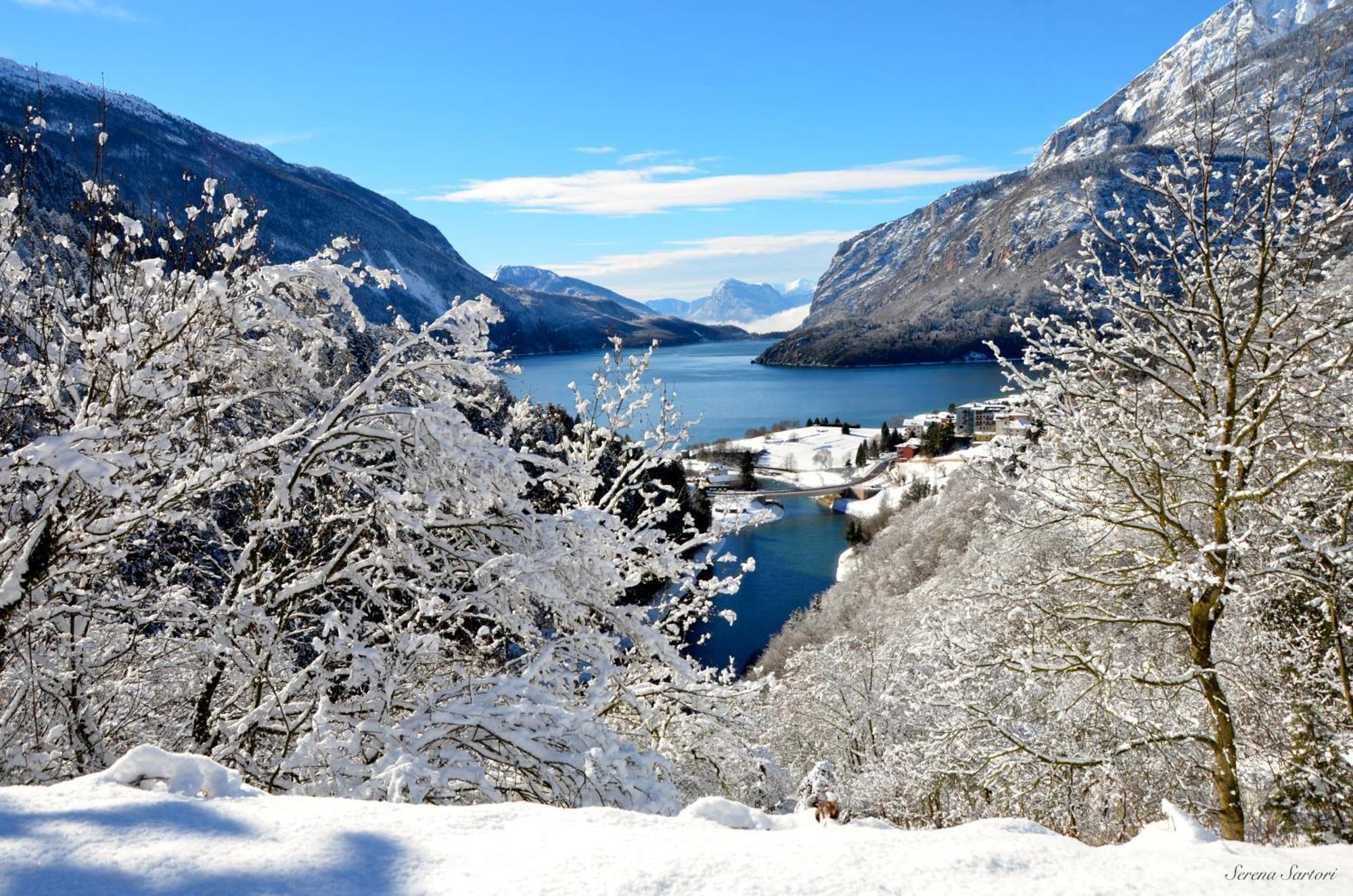 Chalet Al Lago Molveno Exterior foto